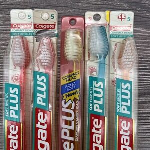 5 SEALED NOS Vintage Colgate Plus Toothbrush Diamond 5 Shaped Compact Head Soft